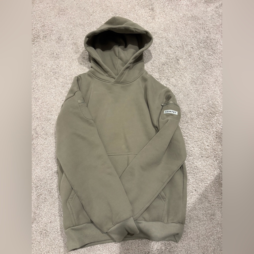 Comfrt Green Sweatshirt
